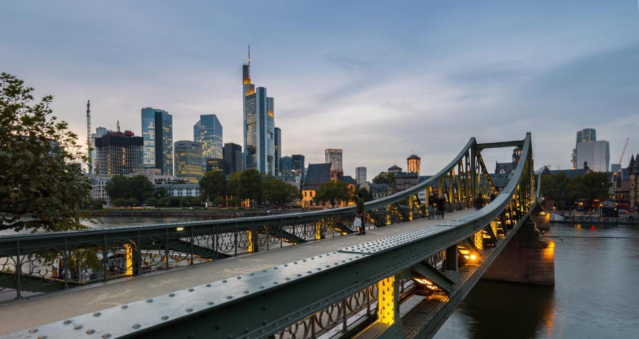 Grand Hotel Downtown Frankfurt am Main Exterior photo